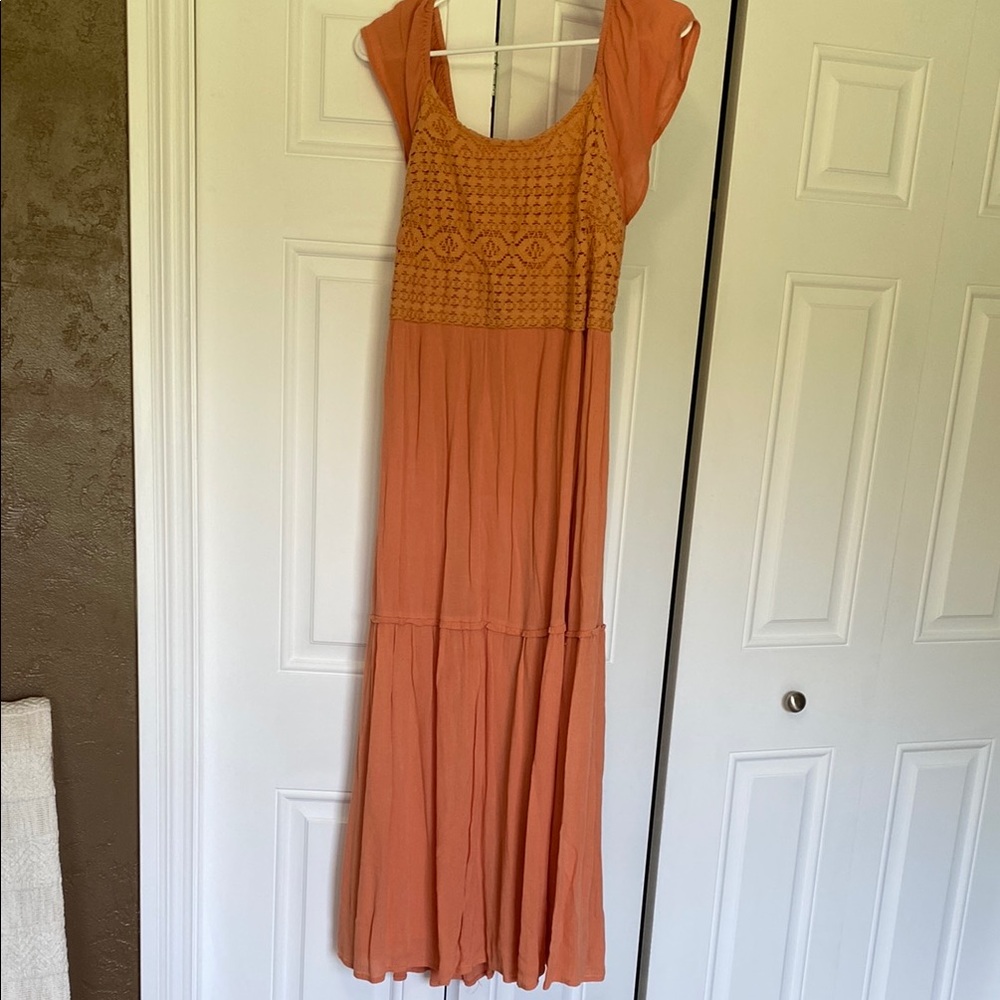 Elegant Orange Sleeveless Maxi Dress